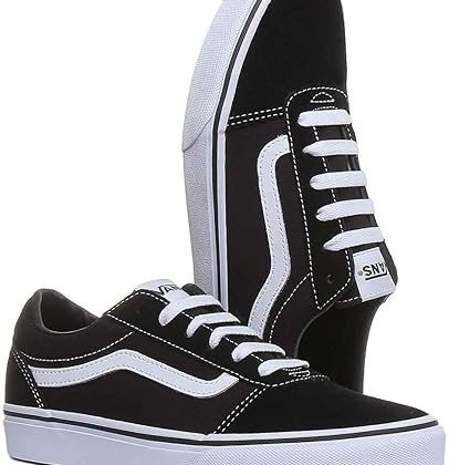 ¡Los más pequeños también pueden lucir a la moda con las Zapatillas Unisex Vans Ward en tallas del 30 al 39!